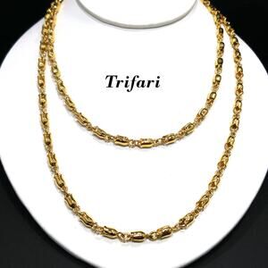 Crown Trifari Rose Bud Chain Necklace, Gold Plated, 1960s Vintage Jewelry